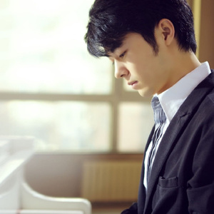 校花❌c🐻黄扒衣服做小电影
